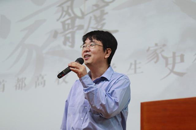 杨共乐经理.jpg